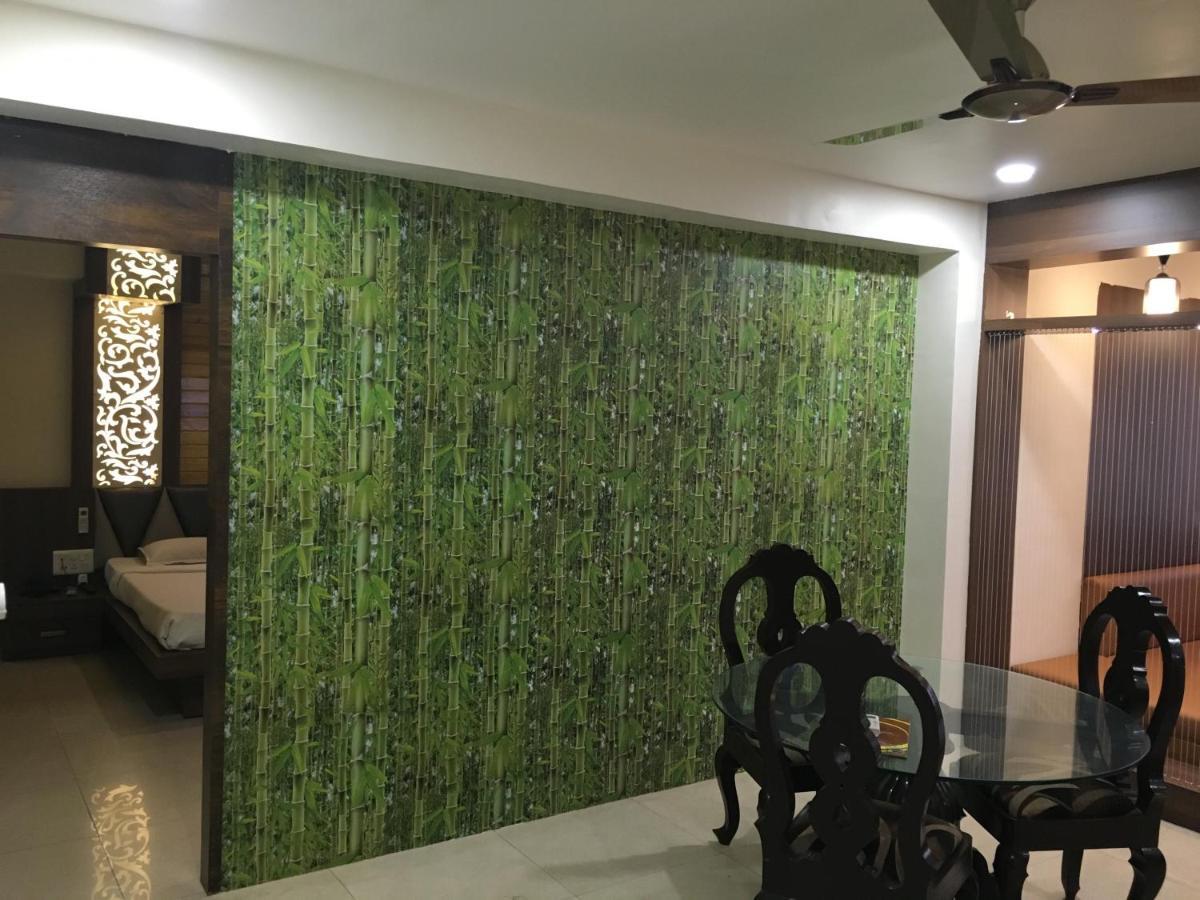 Hotel Grand Arjun Rāipur Esterno foto