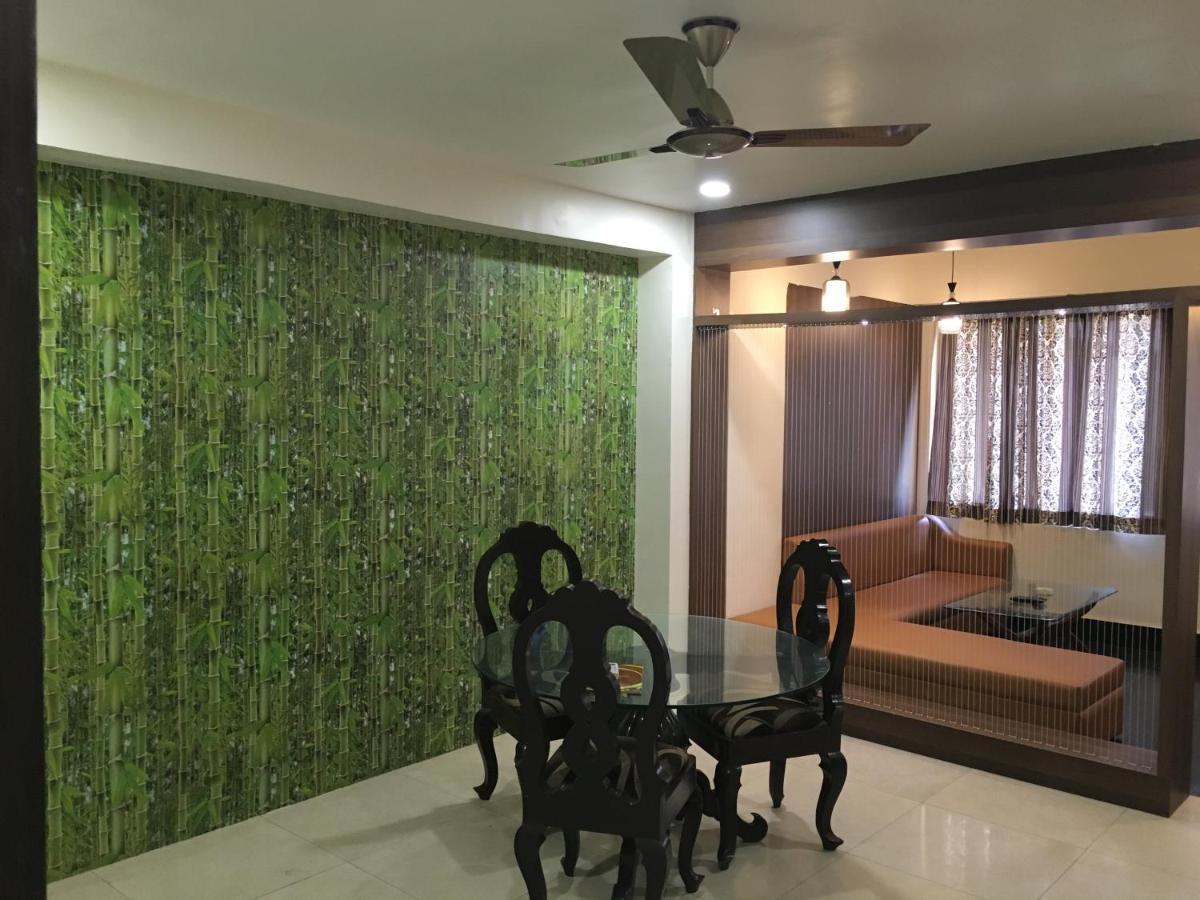 Hotel Grand Arjun Rāipur Esterno foto