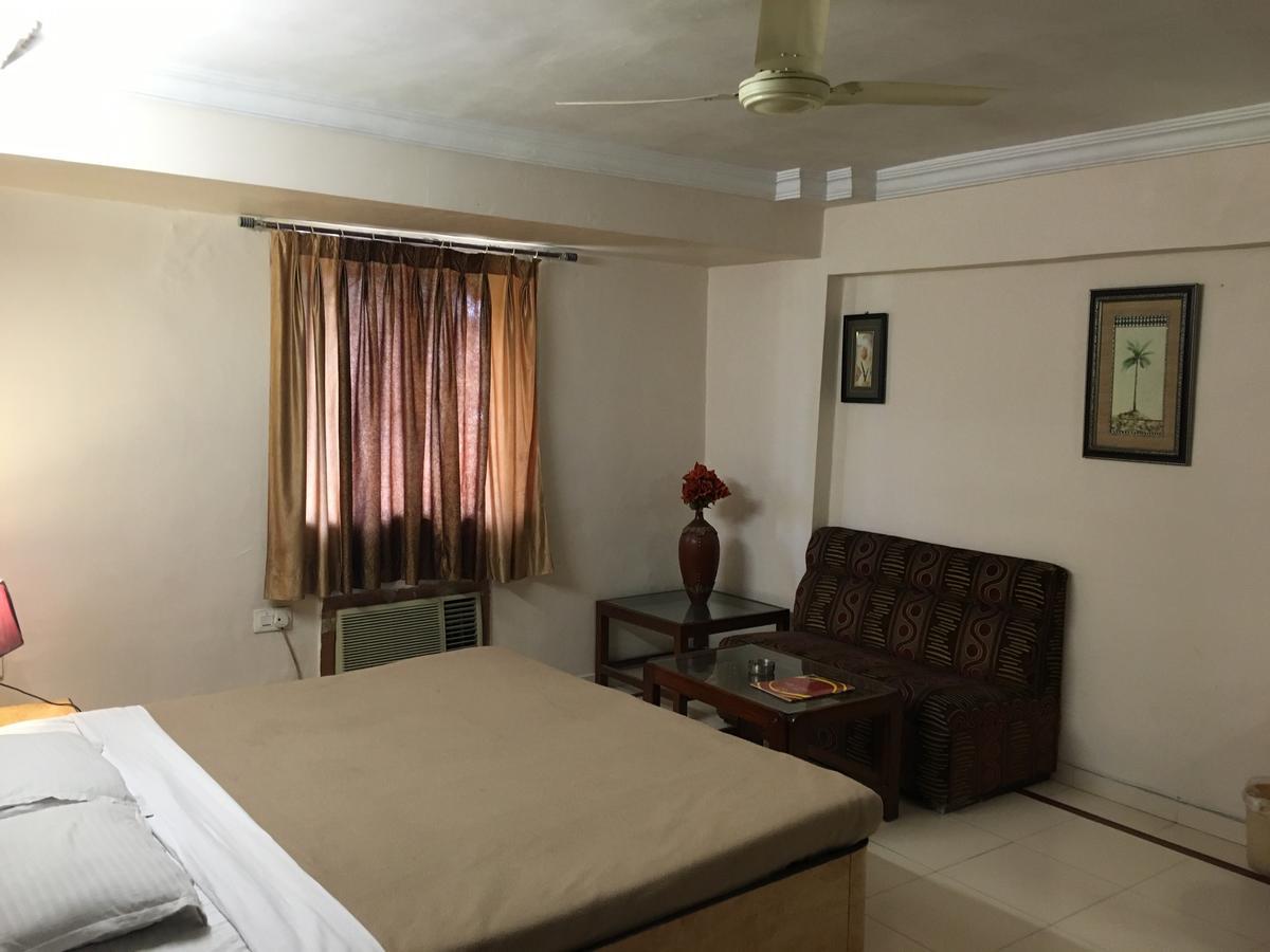 Hotel Grand Arjun Rāipur Esterno foto